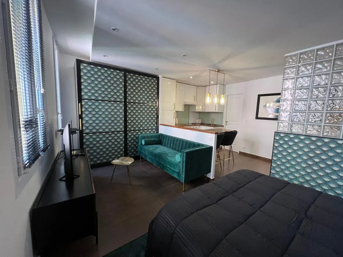 شقة Magnifique Studio Renove Avec Gout/Wifi نيس